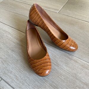 Vionic Hannah Leather Ballet Flat 7.5 M